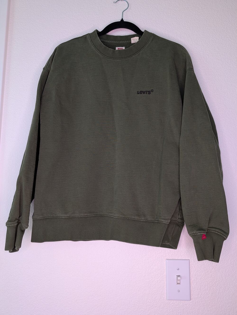 Levi’s Women Relaxed Olive Green Crewneck Sweatshirt S Pullover Cotton Thick